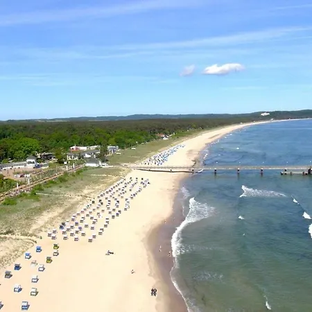 Meeresblick Fewo: Seaside Escape With Ahoi Access Goehren (Ruegen)