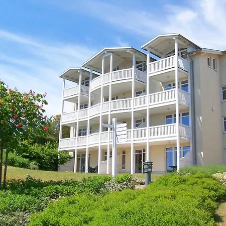 mit Meerblick und Balkon, gratis Nutzung vom AHOI Erlebnisbad und Sauna in Sellin - Meeresblick FeWo 60 Apartment *