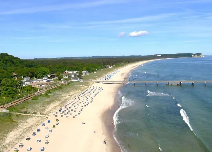 Mit Meerblick Und Balkon, Gratis Nutzung Vom Ahoi Erlebnisbad Und Sauna In Sellin - Meeresblick 60 Goehren (Ruegen)